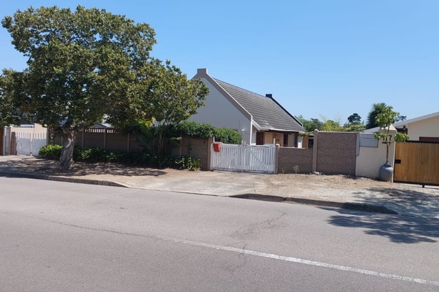 3 Bedroom Property for Sale in Denneoord Western Cape